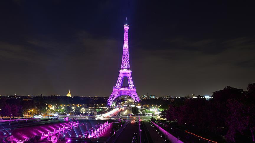 Paris te terör alarmı